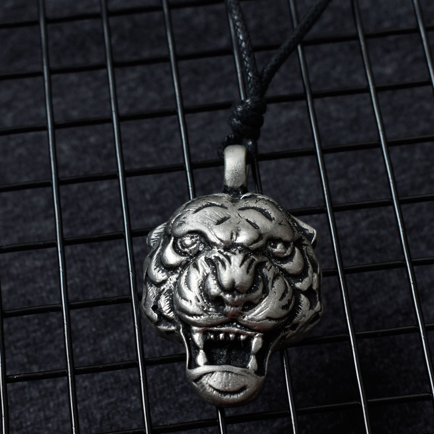 Tiger Head Silver Pewter Silver Pewter Necklace Pendant Jewelry