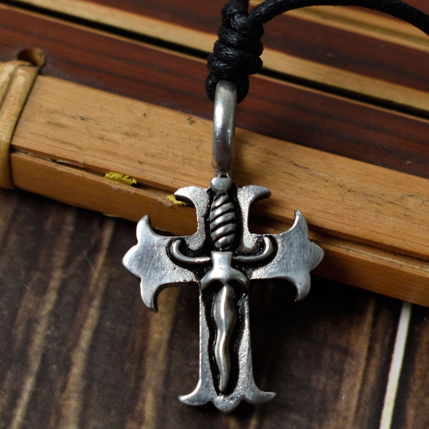 New Gothic Cross Templar Silver Pewter Charm Necklace Pendant Jewelry
