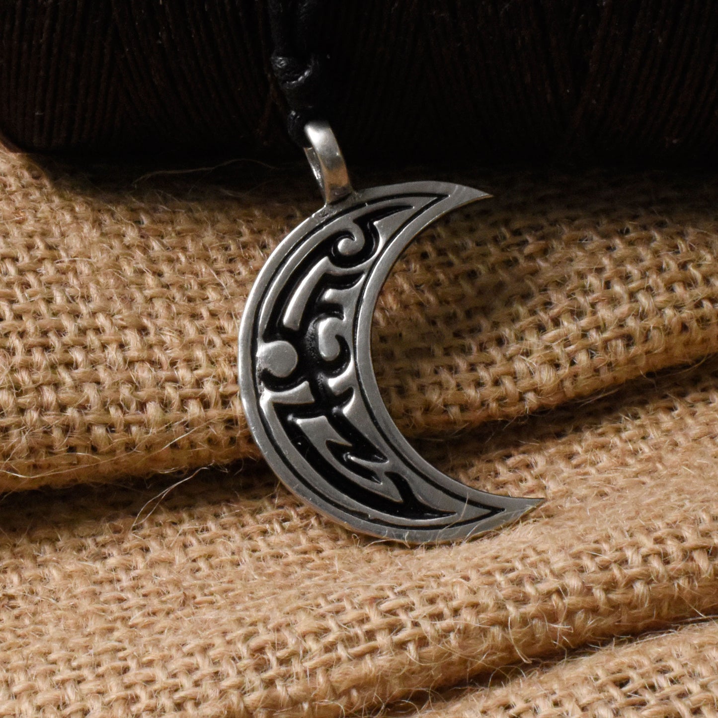 New Celtic Moon Silver Pewter Gold Brass Charm Necklace Pendant Jewelry