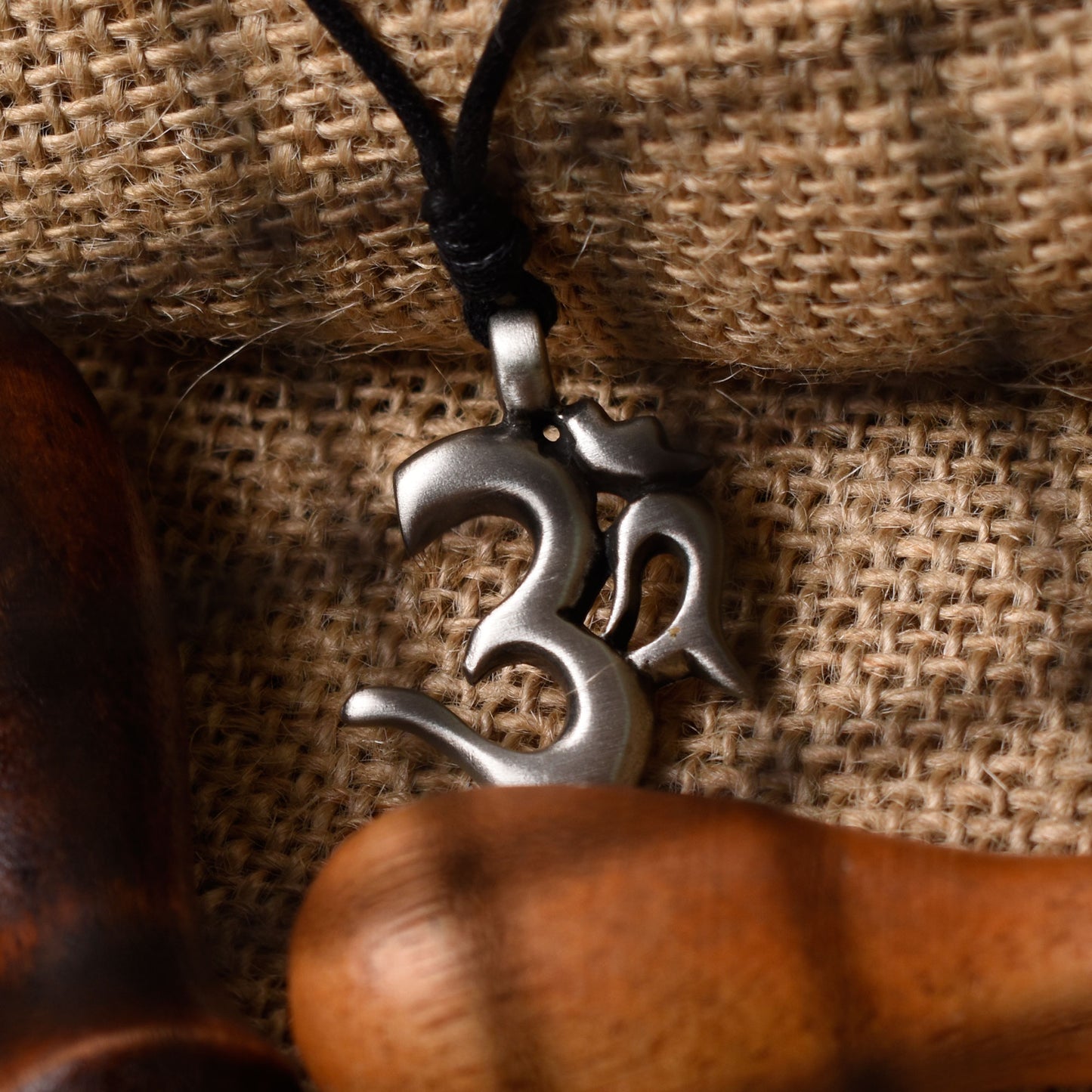 Ohm OM Hindu Word Silver Pewter Charm Necklace Pendant Jewelry