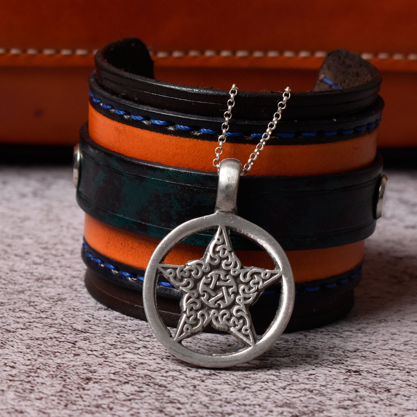 Handmade Celtic Pentagram Silver Pewter Charm Necklace Pendant Jewelry