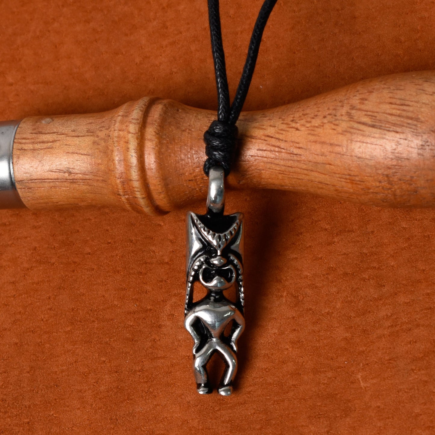 Aboriginal Hawaiian God Silver Pewter Charm Necklace Pendant Jewelry