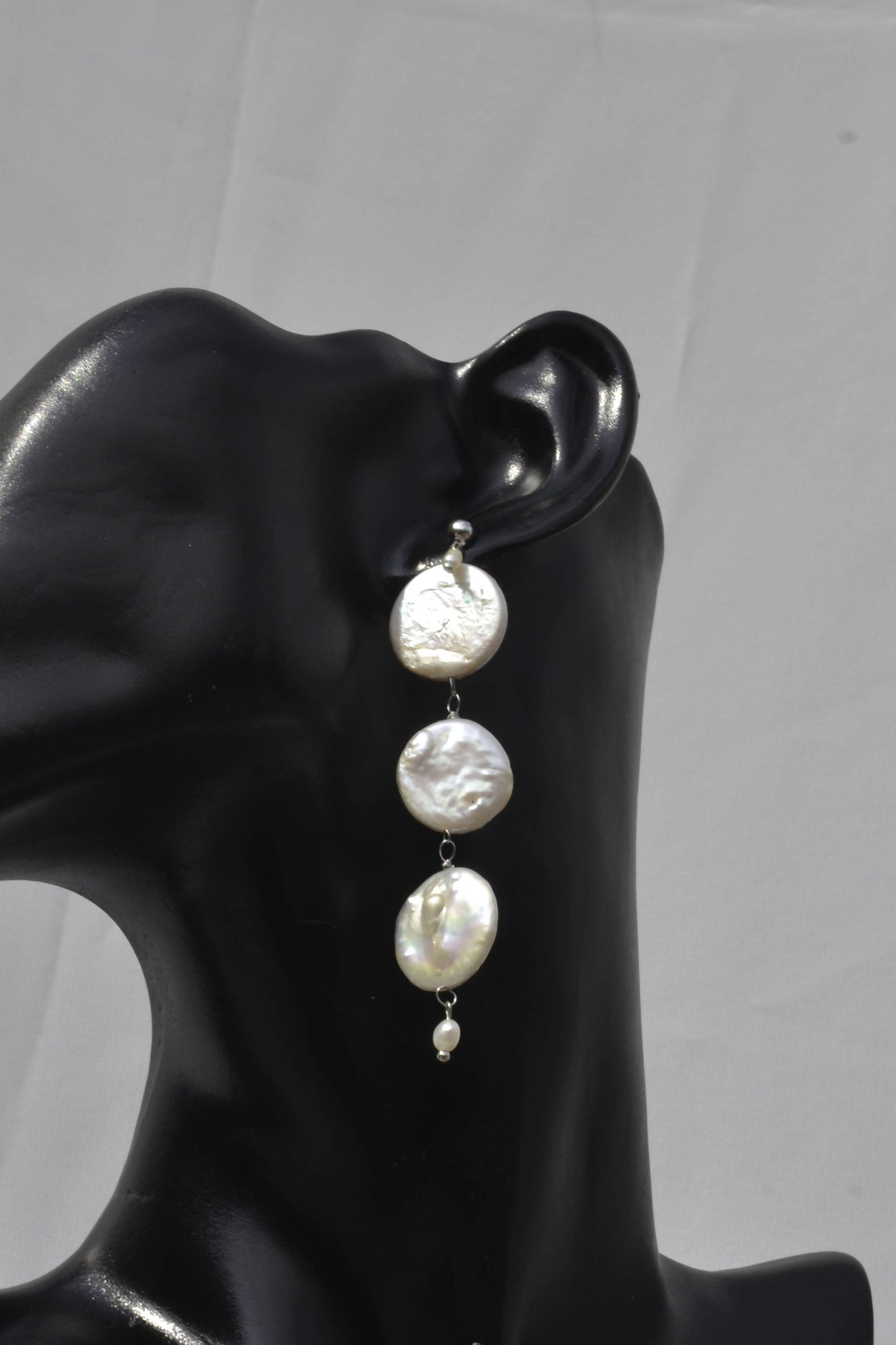 Coin pearl smart design earring