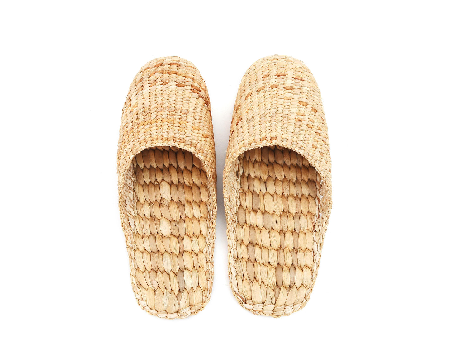Natural Handmade - Closed Toe Slippers for Men and Ladies - Hand Woven Water Hyacinth